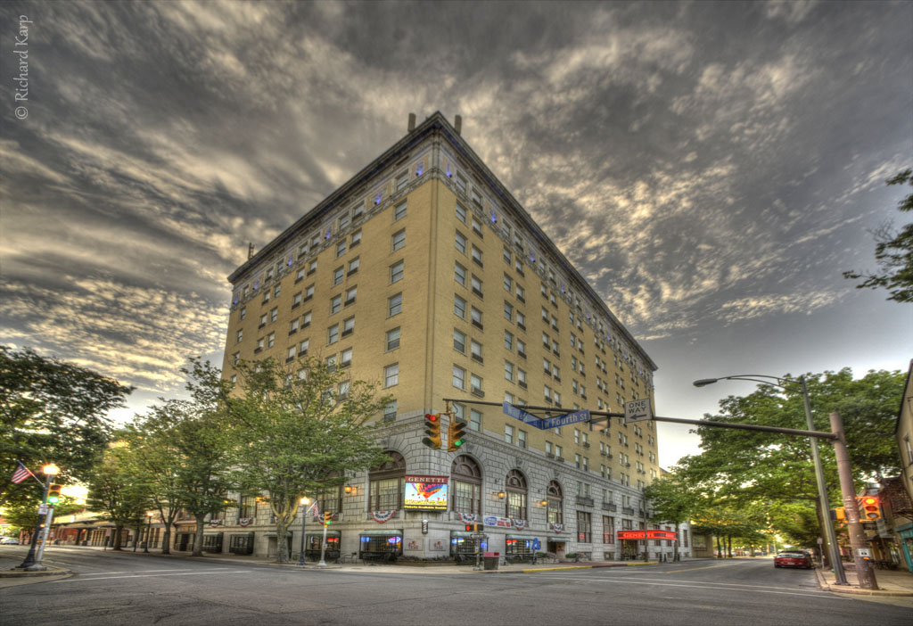 Historic GeThenetti Hotel, 200 West Fourth Street.   (c) Richard Karp