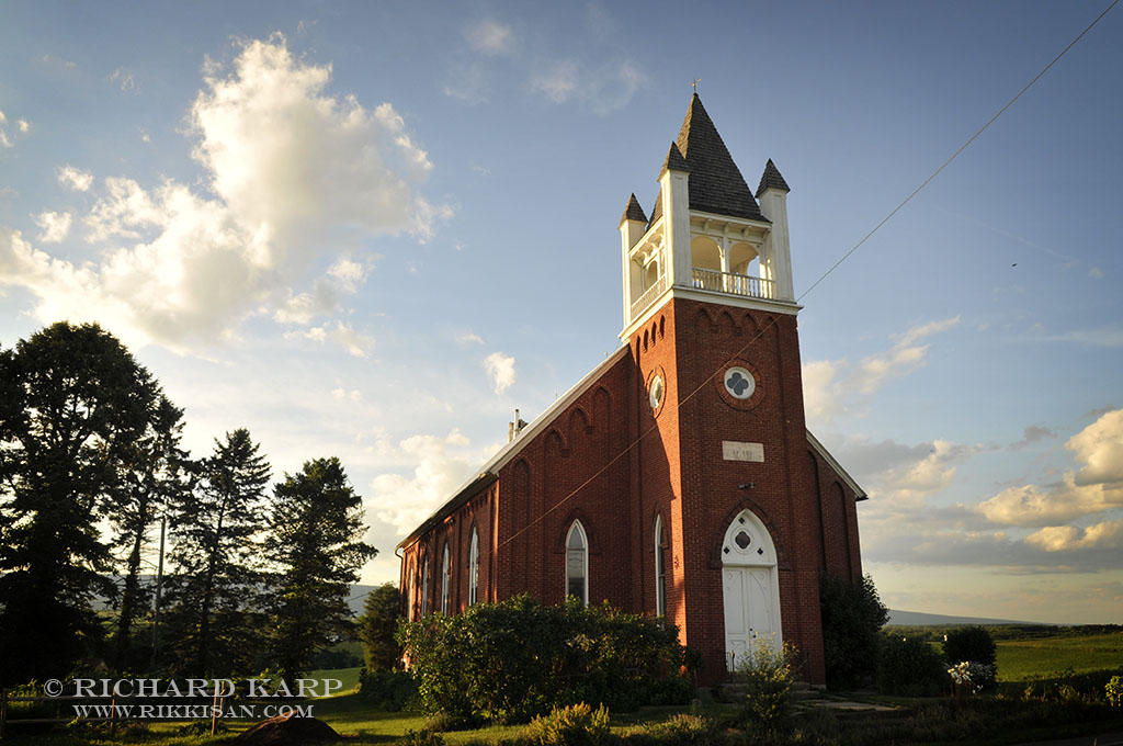 St. Peter’s Church, Rt. 45 between Hartleton and Mifflinburg PA   2010 (c) Richard Karp