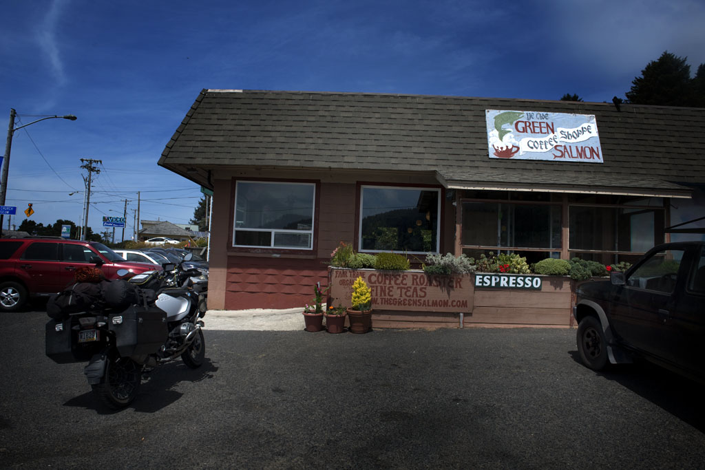 Green Salmon Cafe, Yachats Oregon.     (c) Richard Karp